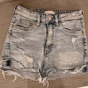 HM jean short size 2
